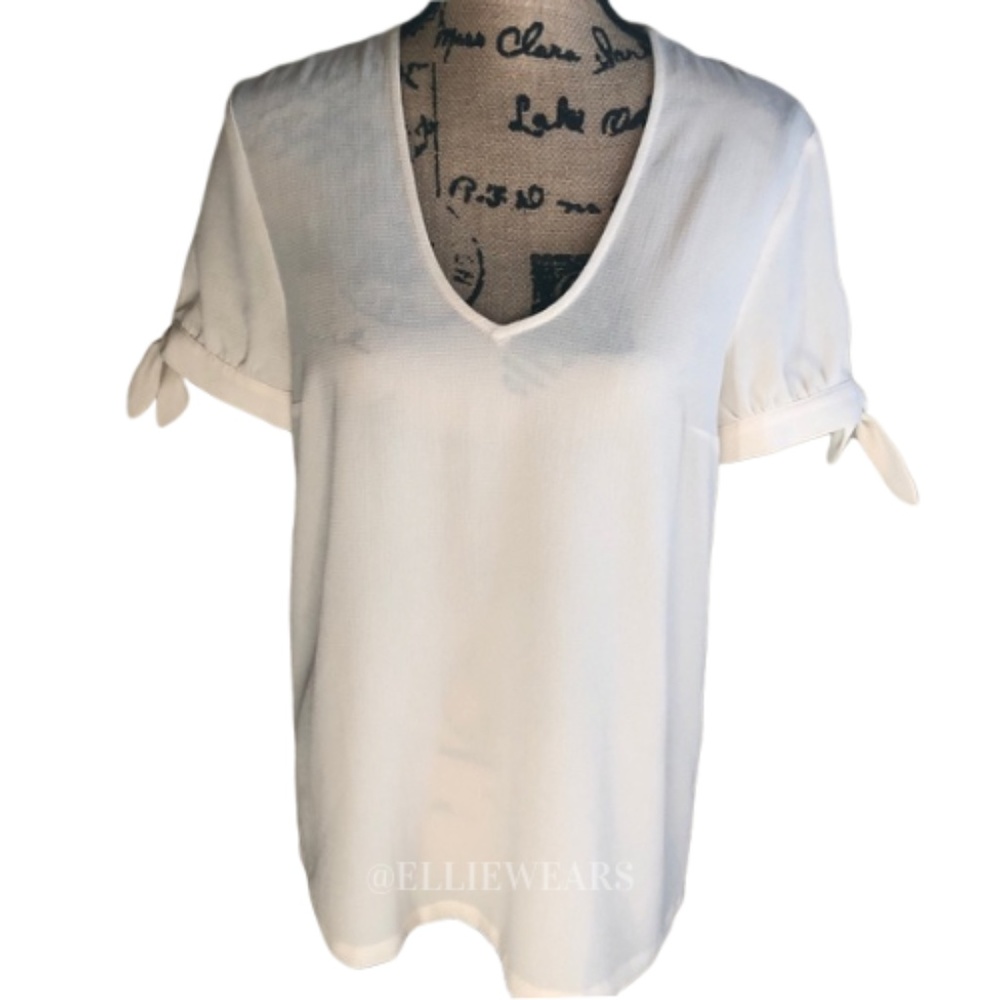 ♥️ ModCloth Crepe Short Sleeve Blouse